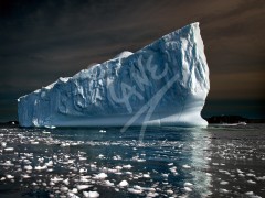Iceberg off Twillingate lighthouse